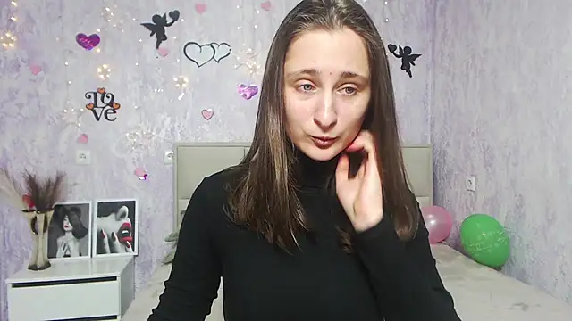 Snapshot of MichelLeee chatting on February 2025 12:11:02 PM MichelLeee online show from February 2025 12:11:02 PM