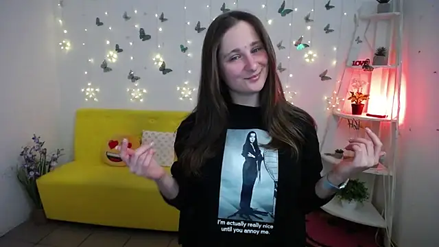 MichelLeee online show from April 2026 11:37:01 AM