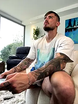 DimitriSullivan  online show from October 2025 09:23:02 PM