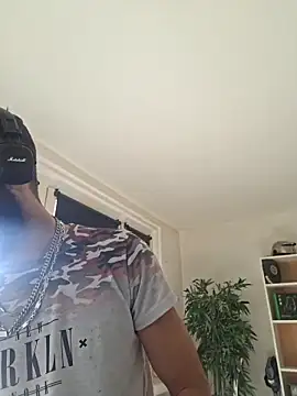 Snapshot of DaWoD030 chatting on February 2026 10:58:01 AM DaWoD030 online show from February 2026 10:58:01 AM