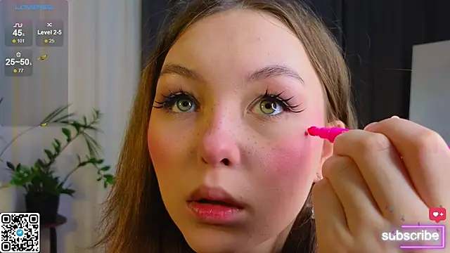 GwendolynFinch online show from March 2025 01:04:02 AM