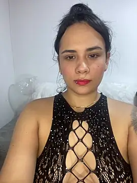 Snapshot of Leyna_Kenet chatting on December 2024 08:04:01 PM Leyna Kenet online show from December 2024 08:04:01 PM
