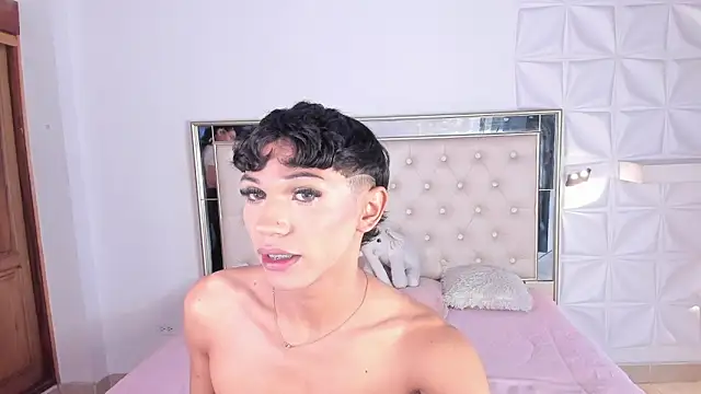 im sebaslopez online show from June 2026 11:41:02 AM