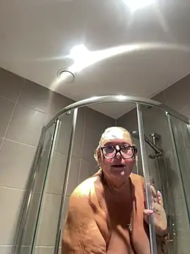 MoistCurveyChanel online show from July 2026 11:24:01 AM