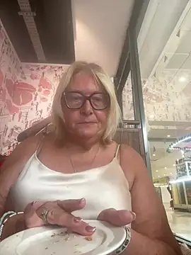 MoistCurveyChanel online show from July 2026 09:29:02 AM