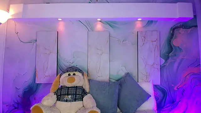 Aniie Doll online show from May 2026 08:38:02 PM