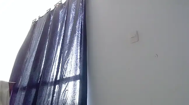 nicolle milf1978 online show from February 2025 12:21:01 PM