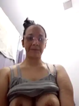 nicolle milf1978 online show from June 2026 04:25:01 AM