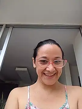 nicolle milf1978 online show from June 2026 02:43:01 PM