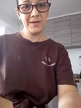 nicolle milf1978 online show from August 2026 12:48:02 PM