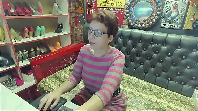 Snapshot of Lily4yourfun chatting on April 2026 06:42:02 AM Lily4yourfun online show from April 2026 06:42:02 AM