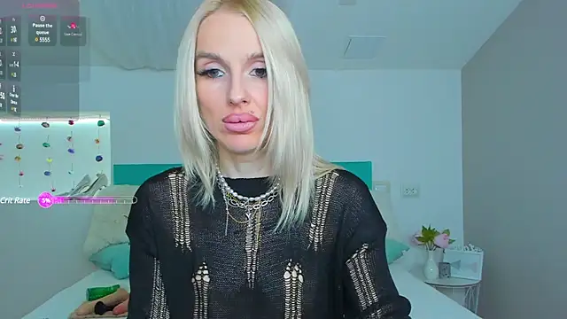 Snapshot of Lana_kitty__ chatting on December 2024 08:32:02 PM Lana kitty online show from December 2024 08:32:02 PM