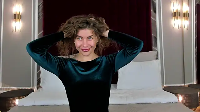 VikkiStorm online show from November 2025 03:09:02 AM