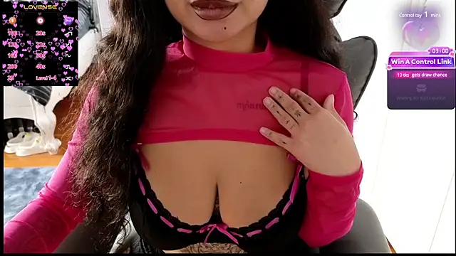 Snapshot of thebrattyprincess chatting on January 2025 06:34:02 PM thebrattyprincess online show from January 2025 06:34:02 PM