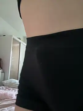 Morguisssz online show from March 2026 08:26:01 PM