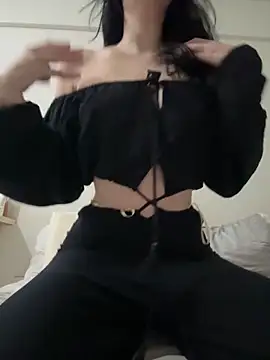 Morguisssz online show from May 2026 10:59:01 PM