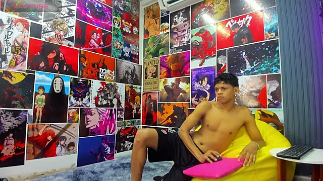 Jeffry wolvess online show from December 2024 03:57:01 PM