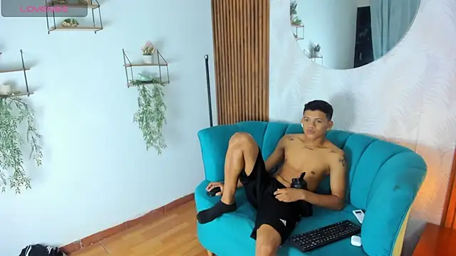 Jeffry wolvess online show from February 2025 03:26:01 PM