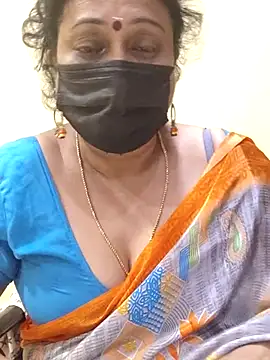 Snapshot of rekha_naier chatting on March 2025 10:08:02 PM rekha naier online show from March 2025 10:08:02 PM