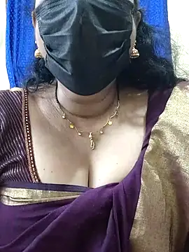 Snapshot of rekha_naier chatting on December 2025 05:07:02 PM rekha naier online show from December 2025 05:07:02 PM