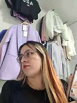 SarahXRusso online show from January 2025 10:02:01 PM