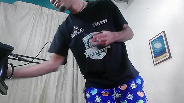 Snapshot of coleman160 chatting on January 2025 11:33:01 PM coleman160 online show from January 2025 11:33:01 PM