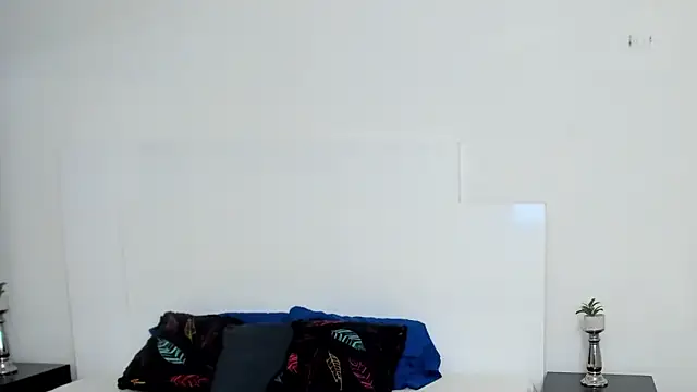 Snapshot of Dylan_Taylor chatting on February 2025 04:03:01 AM Dylan Taylor online show from February 2025 04:03:01 AM