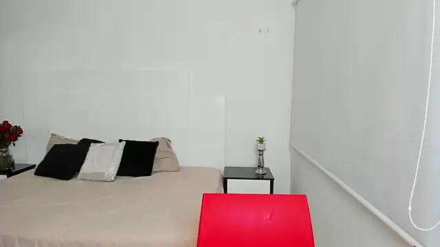 Snapshot of Dylan_Taylor chatting on February 2025 03:34:02 AM Dylan Taylor online show from February 2025 03:34:02 AM