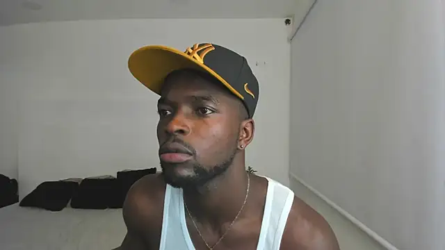 Snapshot of Dylan_Taylor chatting on February 2025 06:58:02 AM Dylan Taylor online show from February 2025 06:58:02 AM