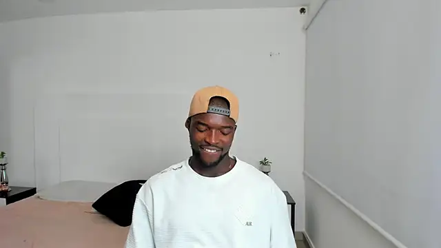 Snapshot of Dylan_Taylor chatting on March 2025 03:30:01 AM Dylan Taylor online show from March 2025 03:30:01 AM