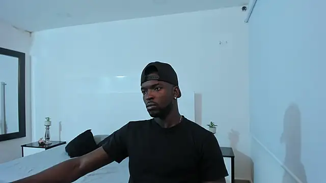 Snapshot of Dylan_Taylor chatting on March 2025 03:30:02 AM Dylan Taylor online show from March 2025 03:30:02 AM