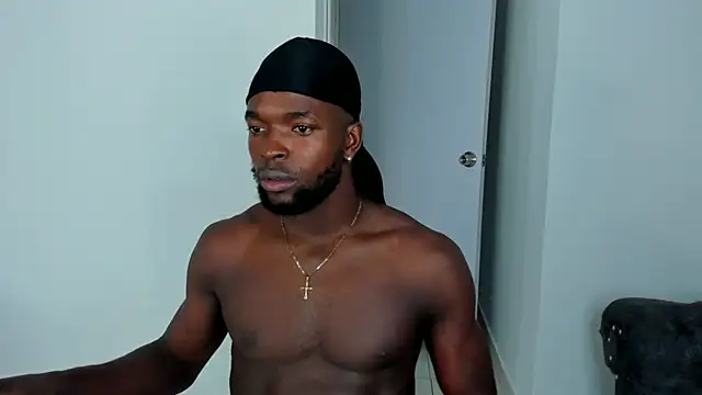 Snapshot of Dylan_Taylor chatting on September 2025 04:05:02 AM Dylan Taylor online show from September 2025 04:05:02 AM