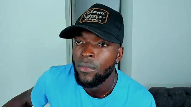 Snapshot of Dylan_Taylor chatting on September 2025 03:33:02 AM Dylan Taylor online show from September 2025 03:33:02 AM