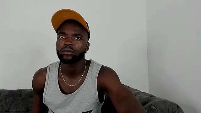 Snapshot of Dylan_Taylor chatting on October 2025 04:21:02 AM Dylan Taylor online show from October 2025 04:21:02 AM