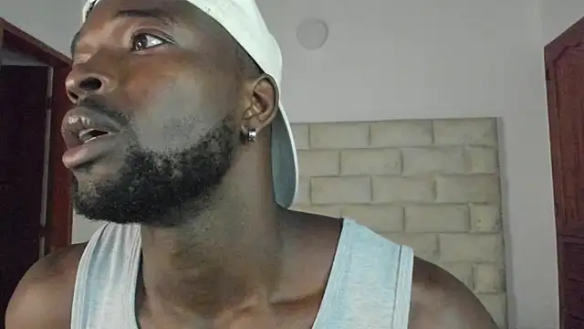 Snapshot of Dylan_Taylor chatting on November 2025 11:54:01 AM Dylan Taylor online show from November 2025 11:54:01 AM