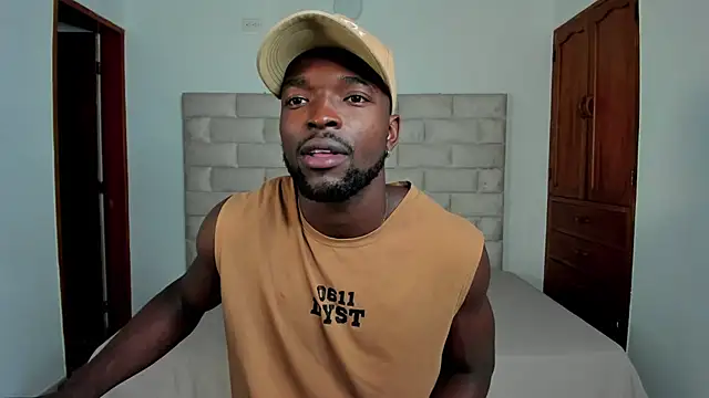 Snapshot of Dylan_Taylor chatting on November 2025 12:16:01 PM Dylan Taylor online show from November 2025 12:16:01 PM