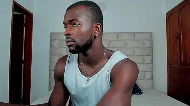 Snapshot of Dylan_Taylor chatting on November 2025 12:15:02 PM Dylan Taylor online show from November 2025 12:15:02 PM