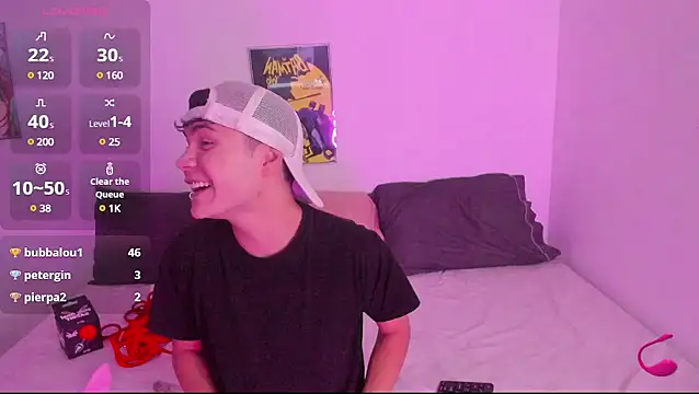 Snapshot of crushnier chatting on February 2025 05:36:01 PM crushnier online show from February 2025 05:36:01 PM