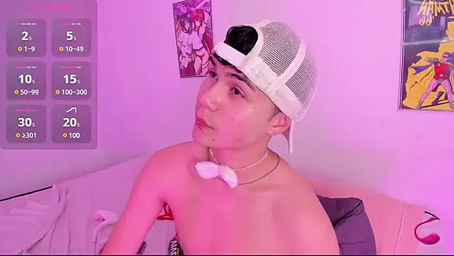 Snapshot of crushnier chatting on March 2025 08:21:02 PM crushnier online show from March 2025 08:21:02 PM