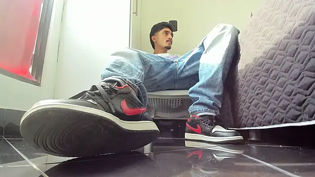 latin bbc online show from November 2025 08:19:02 PM