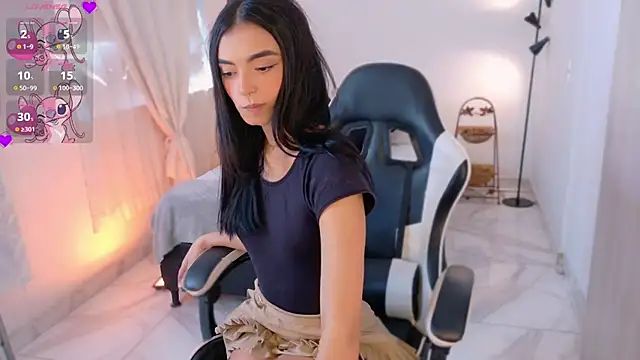 AnabelWolf online show from November 2025 03:34:02 PM