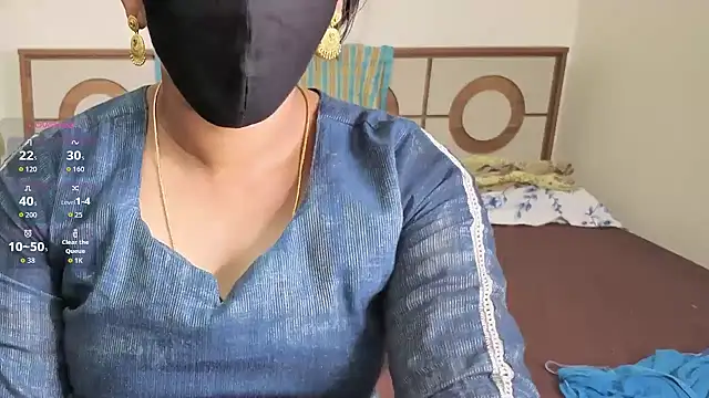 Tamil Shalini Lustyy online show from April 2026 03:07:01 PM