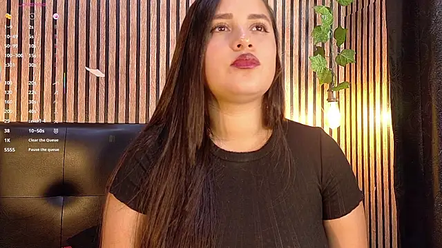 Snapshot of Victoria_Ponce1 chatting on September 2025 07:59:01 PM Victoria Ponce1 online show from September 2025 07:59:01 PM