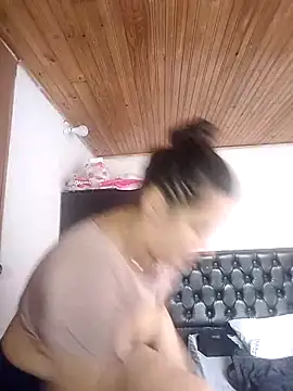 Snapshot of Victoria_Ponce1 chatting on October 2025 06:51:02 PM Victoria Ponce1 online show from October 2025 06:51:02 PM