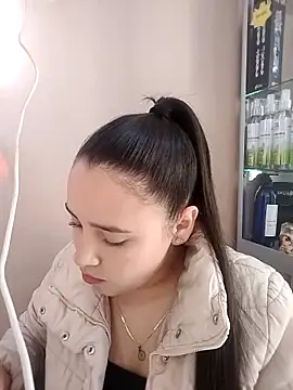 Snapshot of Victoria_Ponce1 chatting on October 2025 05:25:02 PM Victoria Ponce1 online show from October 2025 05:25:02 PM