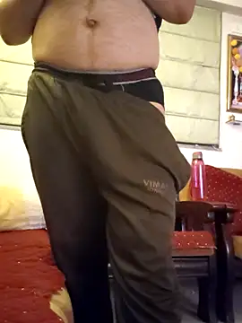 samee00721 online show from September 2025 07:30:01 PM