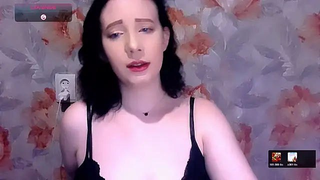 Snapshot of MelxMellie chatting on March 2026 10:27:01 PM MelxMellie online show from March 2026 10:27:01 PM