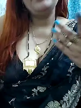 Snapshot of Mayuri77 chatting on February 2025 04:47:01 PM Mayuri77 online show from February 2025 04:47:01 PM