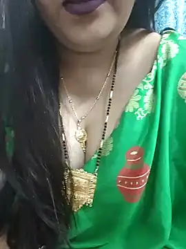 Snapshot of Mayuri77 chatting on February 2025 07:15:01 AM Mayuri77 online show from February 2025 07:15:01 AM
