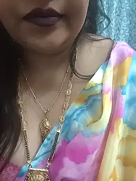 Snapshot of Mayuri77 chatting on February 2025 05:09:02 PM Mayuri77 online show from February 2025 05:09:02 PM